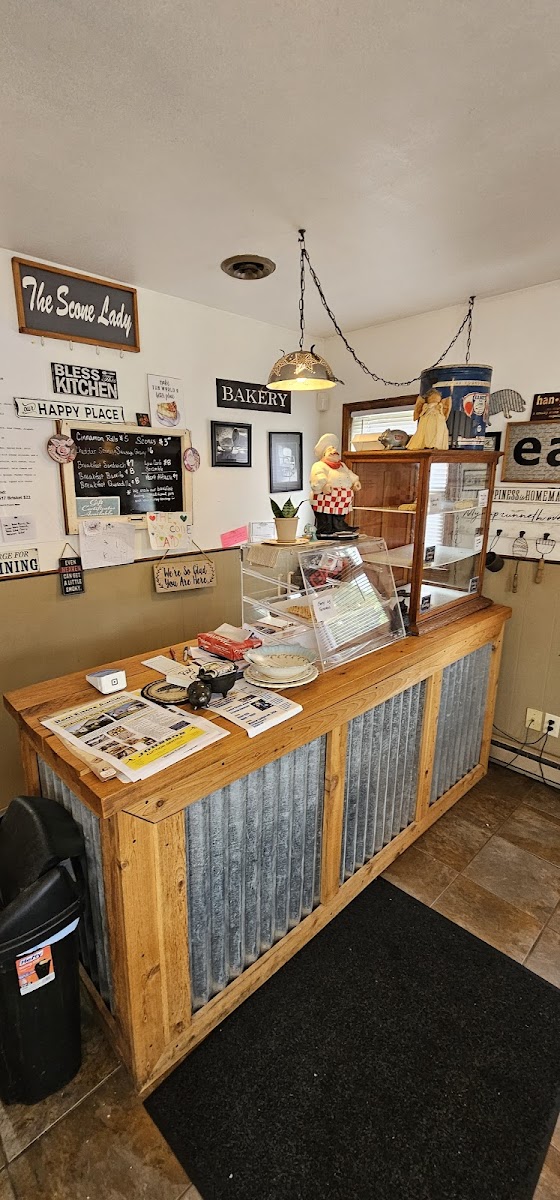 Hickman’s Smokehouse and the Scone Lady