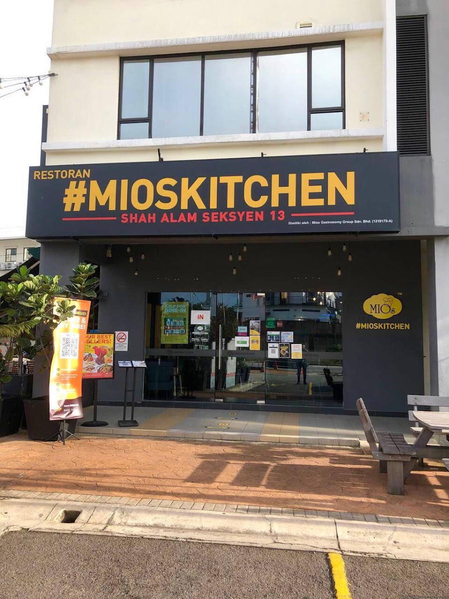 Mios Kitchen Alami Garden