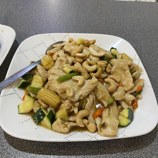 Chicken with Cashew Nuts