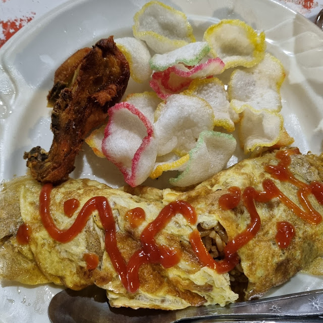 Nasi Goreng Omelette