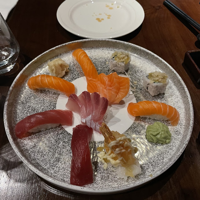 Salmon and Tuna Sashimi
