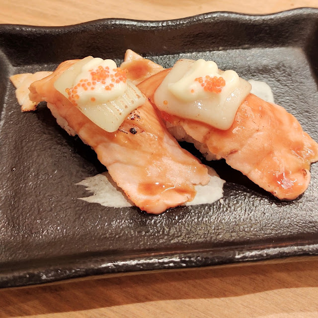 Aburi Salmon Cheese