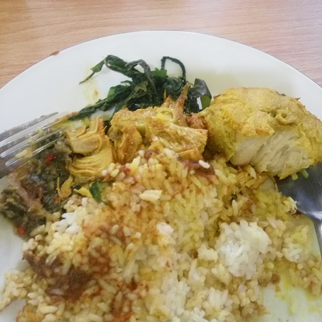 Nasi Padang Ikan Laut