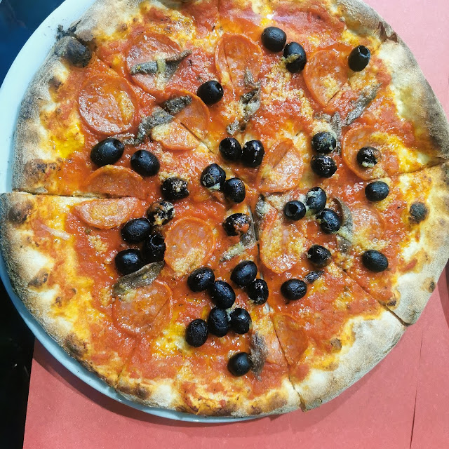 Siciliana Più Salamino Piccante