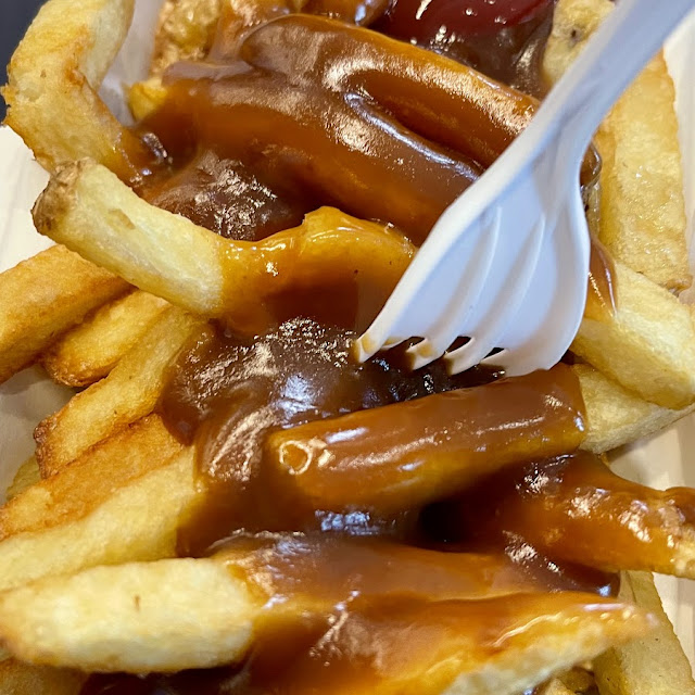 Fries with Gravy