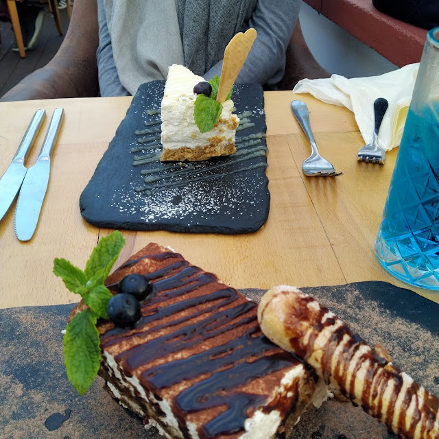 Lemon Cheesecake and Tiramisu