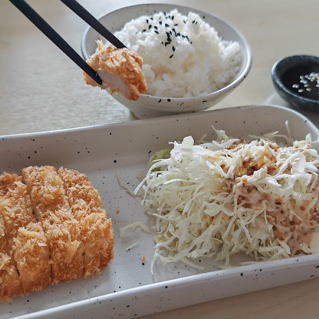 ทงคัตสึ ข้าวหมูทอด