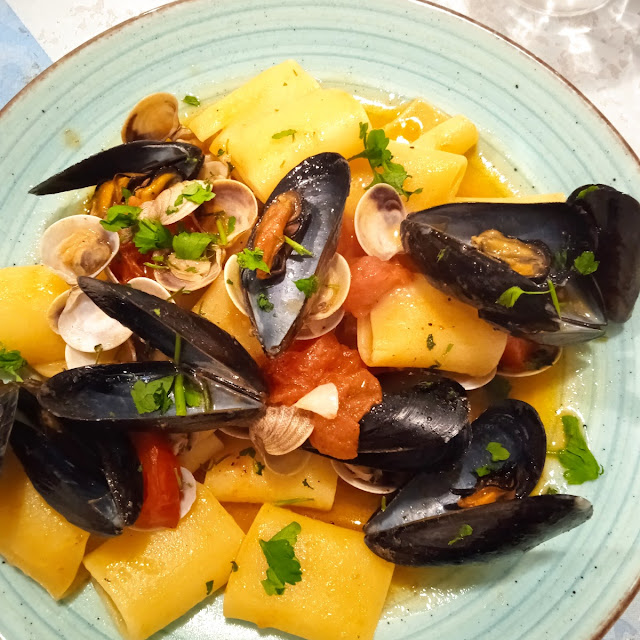 Paccheri Ai Frutti Di Mare