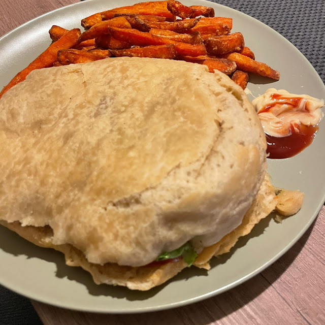 Bokit Morue Et Frites de Patate Douce