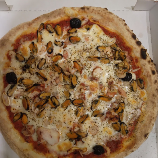 Pizza Aux Fruits de Mer