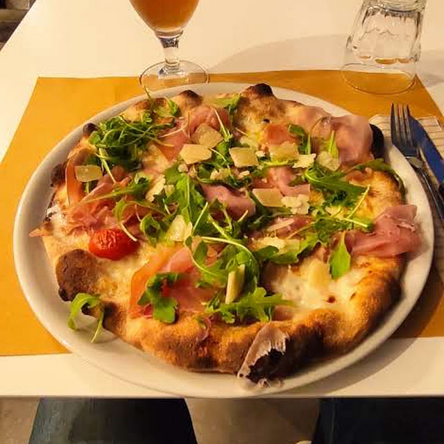 Pizza Crudelona