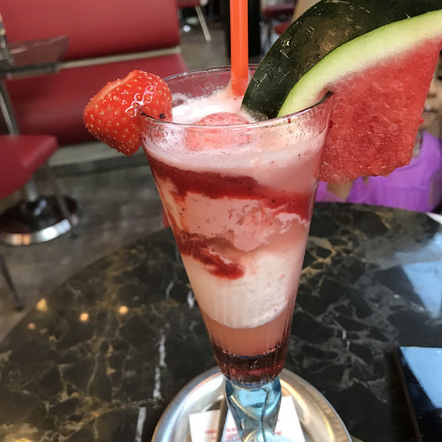 Eiscafe La Perla