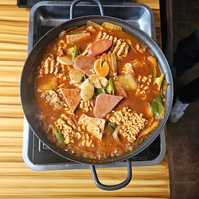 Kimchi Jjiegae