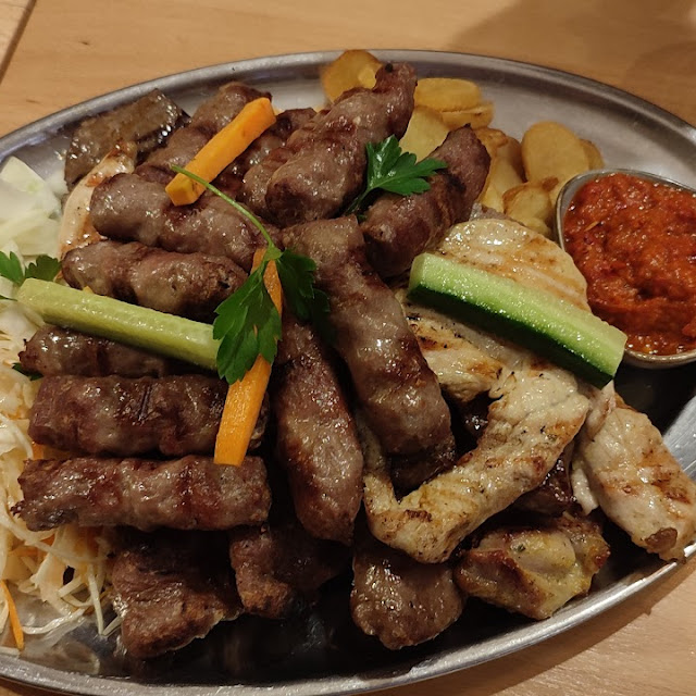 Grillplatte Balkan Food