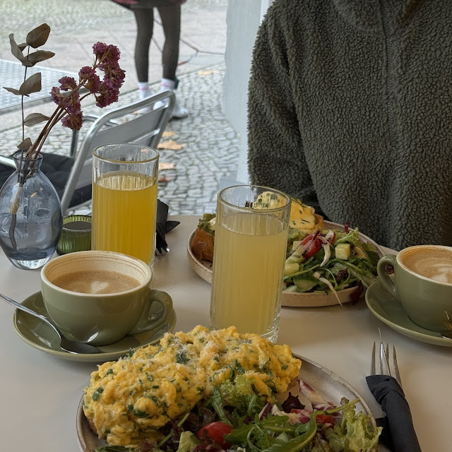 Croissant Mit Rührei