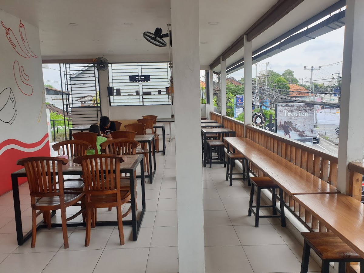 Warung Badi Gembuls