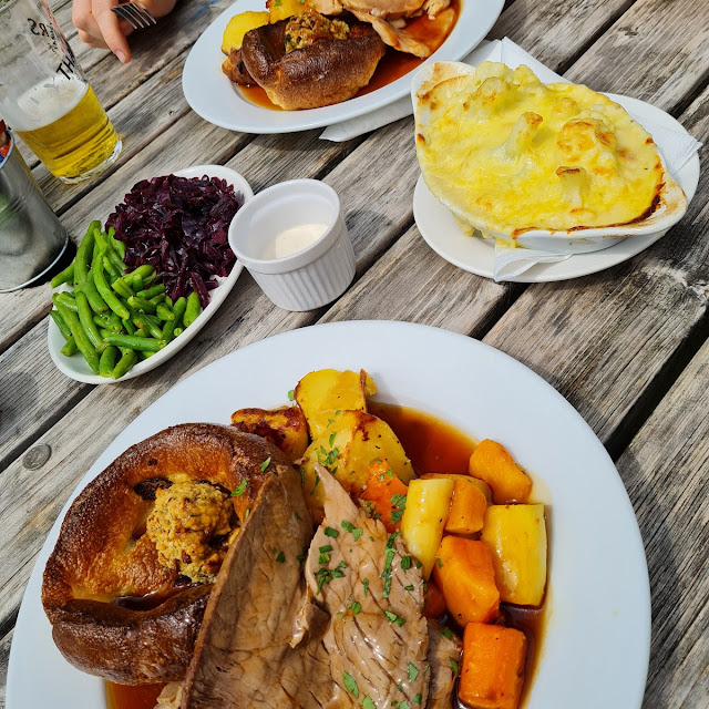 Sunday Lunch