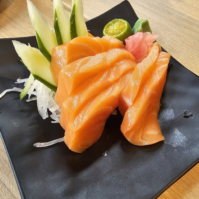 Salmon Sashimi