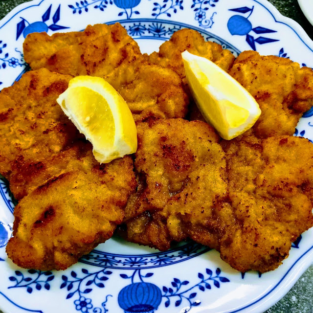 Wiener Schnitzel To GO