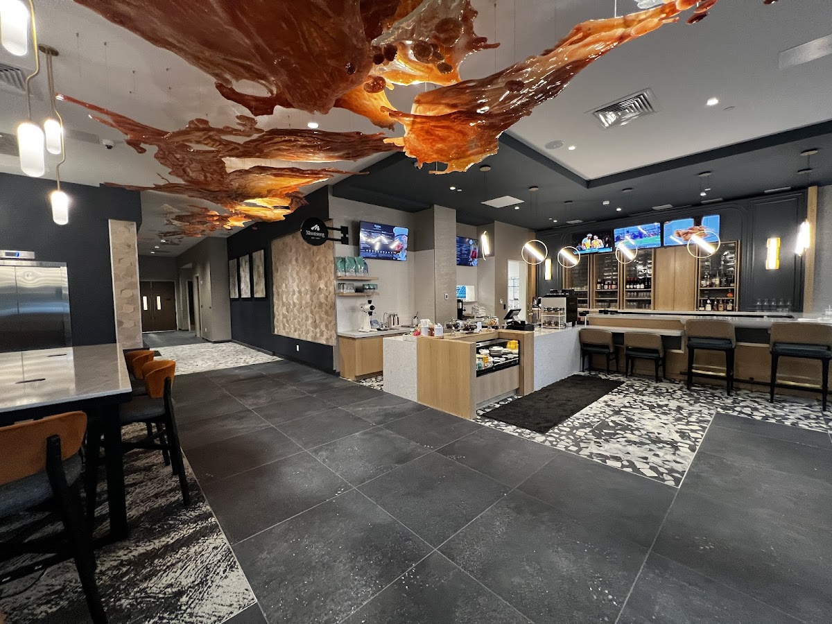 Moonsong Bar + Cafe