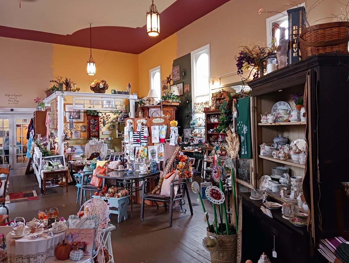 Cranberry Cottage Tea Room and Boutique