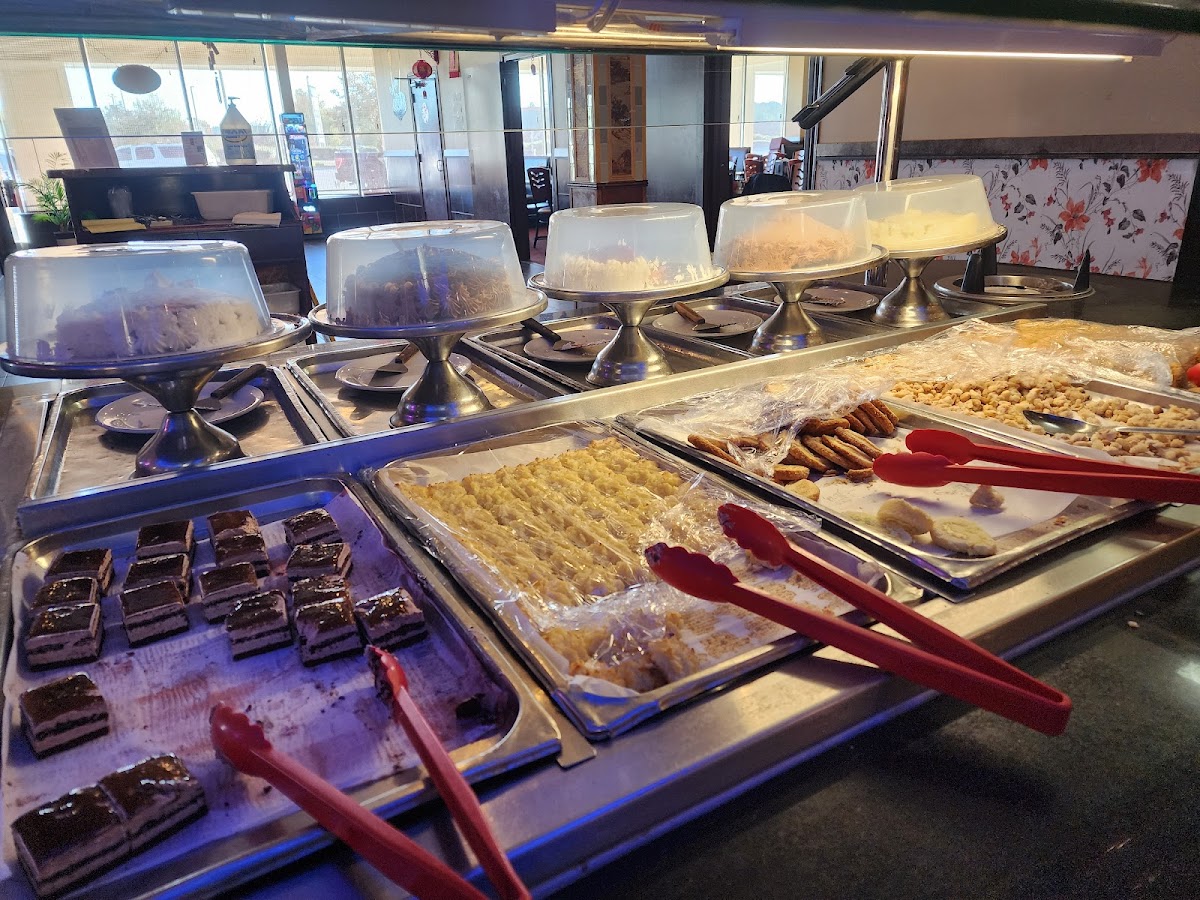 Teppanyaki Grill & Supreme Buffet