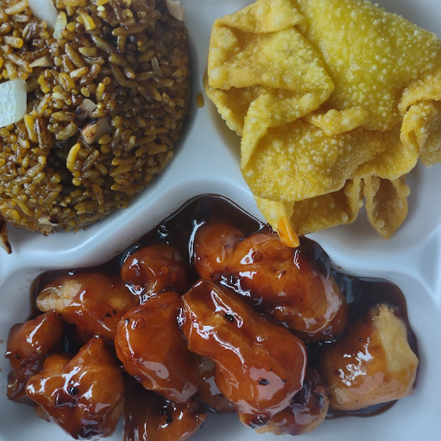 Hot Braised Chicken Combo with Chicken Fried Rice