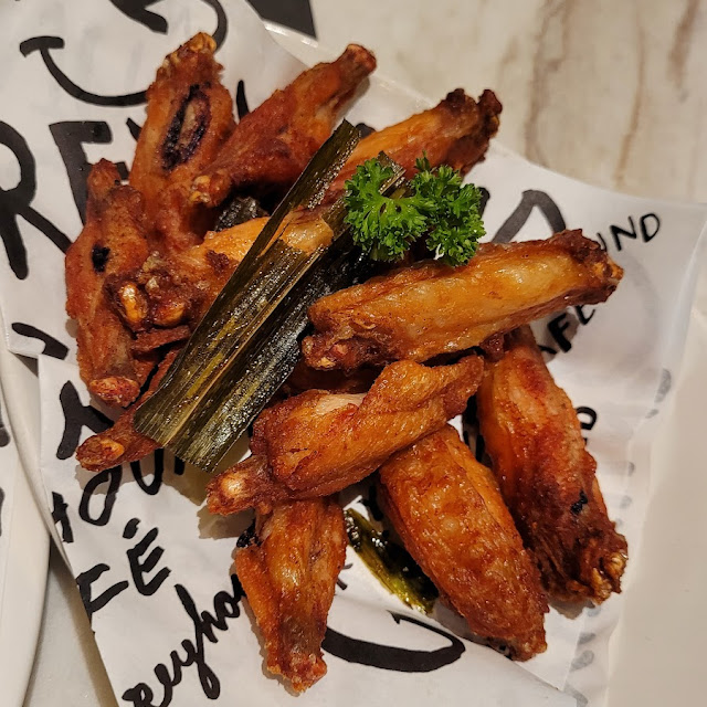 Famous Fried Chicken Wings