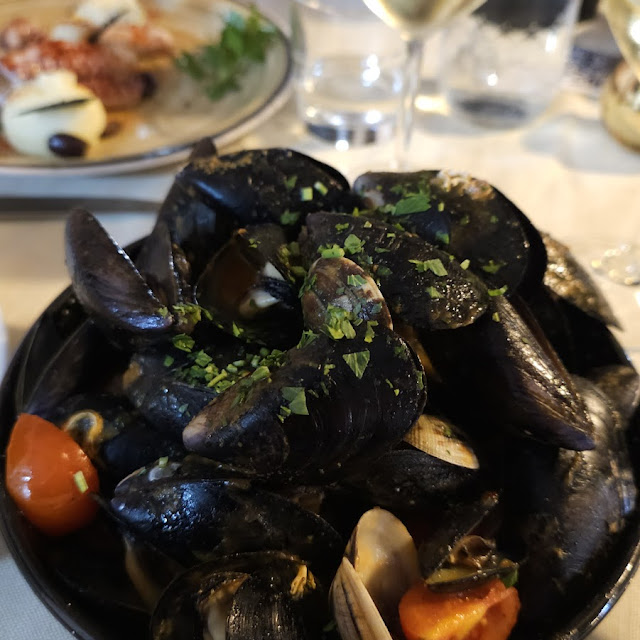 Cozze E Vongole In Guazzetto Piccante