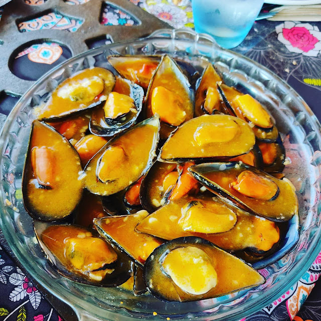 Mejillones En Salsa