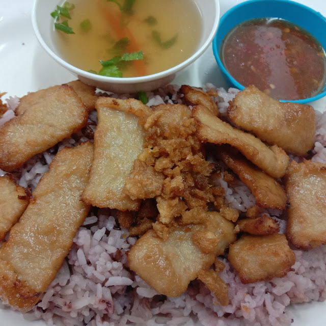 Ftied Vegan Pork with Rice