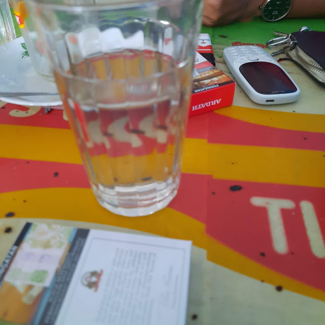 Air Putih Bayar 2000