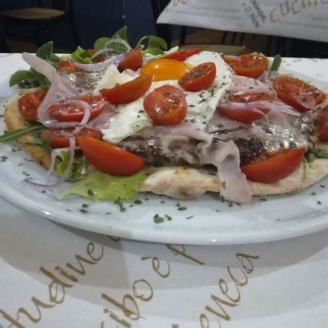 Focaccia Regina