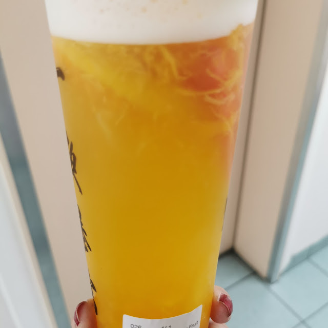 Peach Slush with Cheese Foam