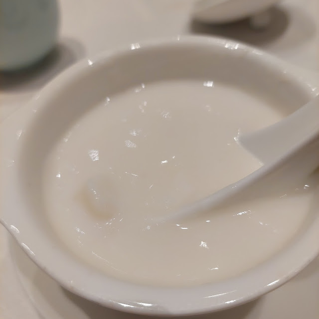 Double Boiled Milk Ginger Juice