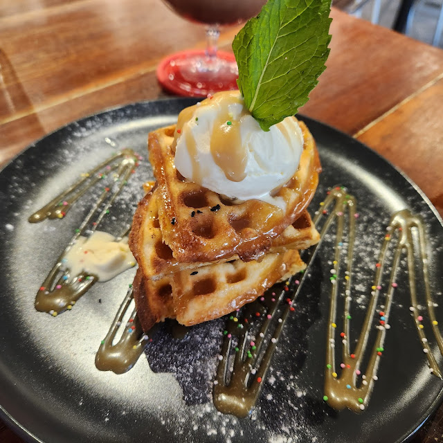 Butterscotch & Ice Cream Waffle