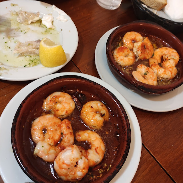 Pilpil Prawns