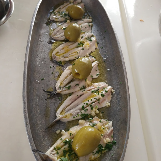 Boquerones En Vinagre
