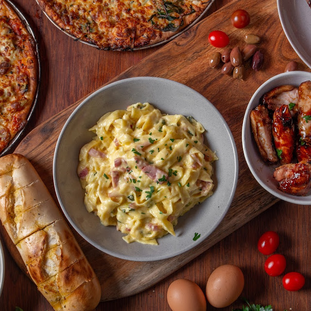 Large Pizza & Pasta