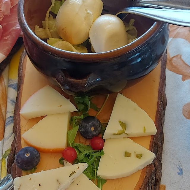 Antipasto Formaggi Misti