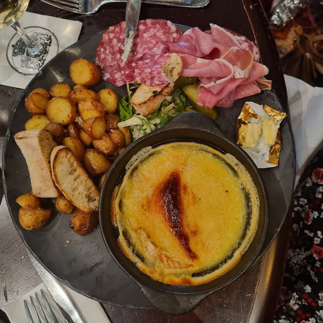 Mac & Raclette