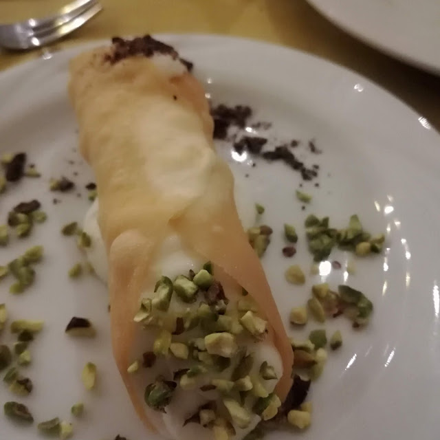 Cannolo Alla Ricotta