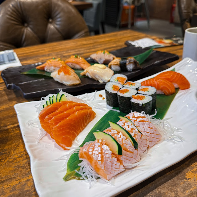 Sake Sashimi
