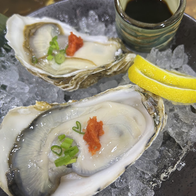 Fresh Oysters