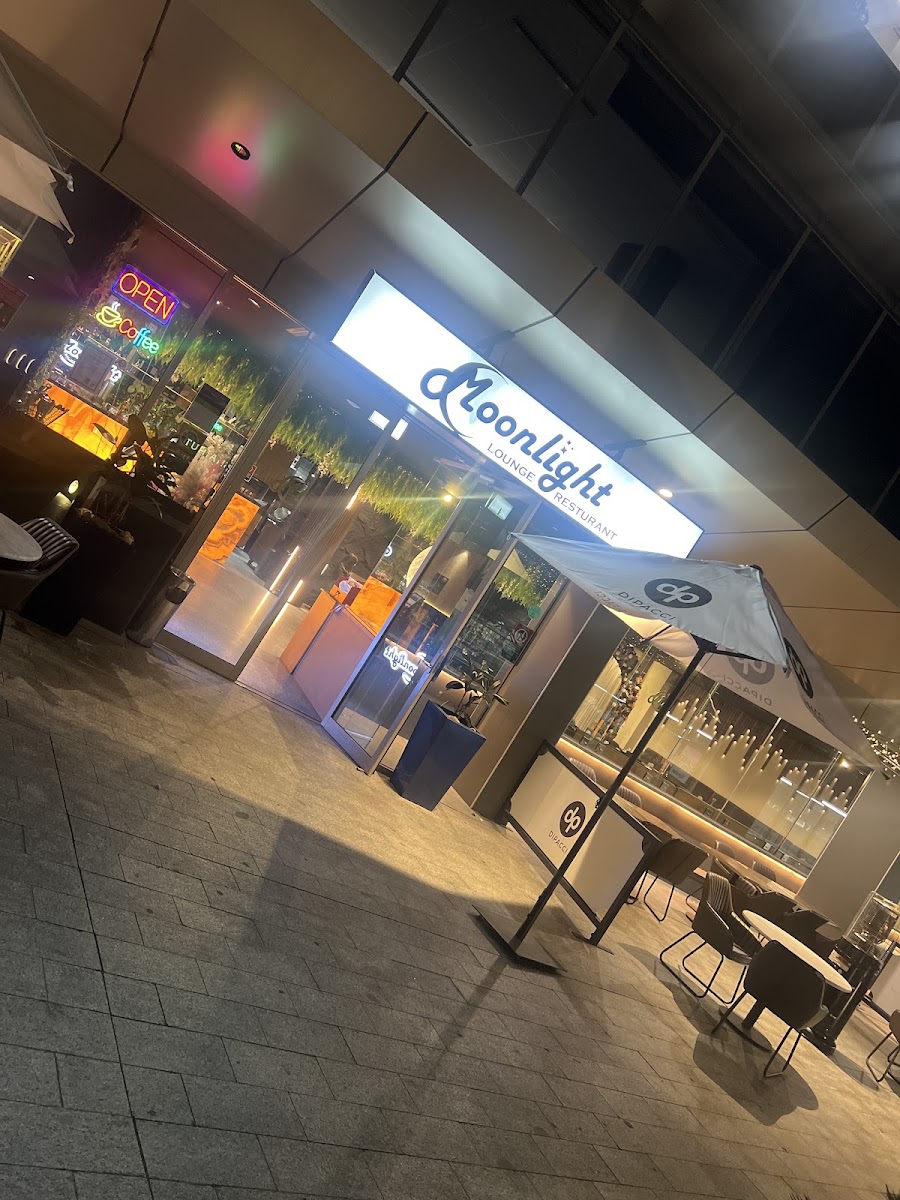 Moonlight Restaurant & Lounge