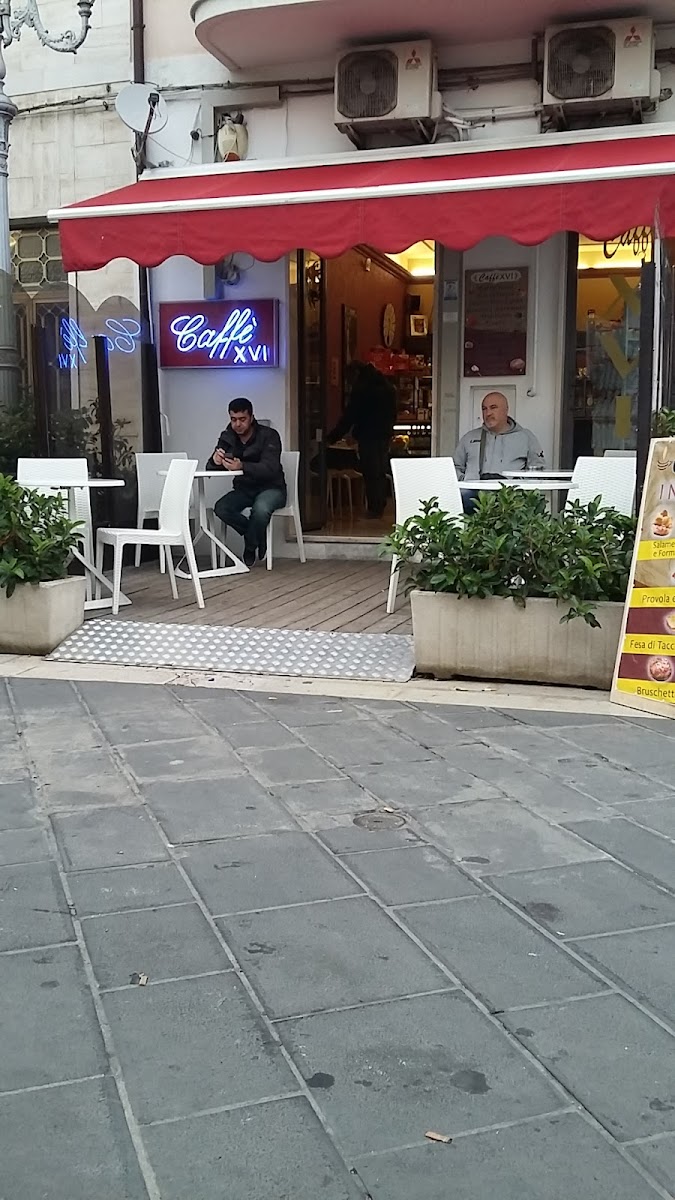 Caffè XVI