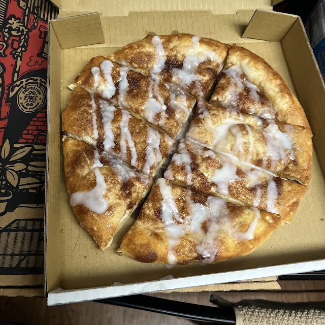 Dutch Apple Treat Pizza