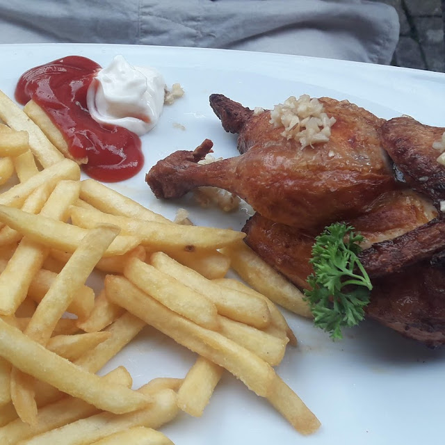 Knoblauchhähnchen Mit Pommes
