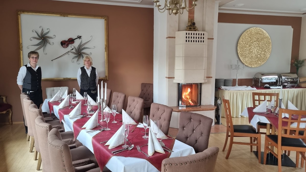 Eis-Bistro Am Weidendamm Inhaber: Dirk Panzlaff