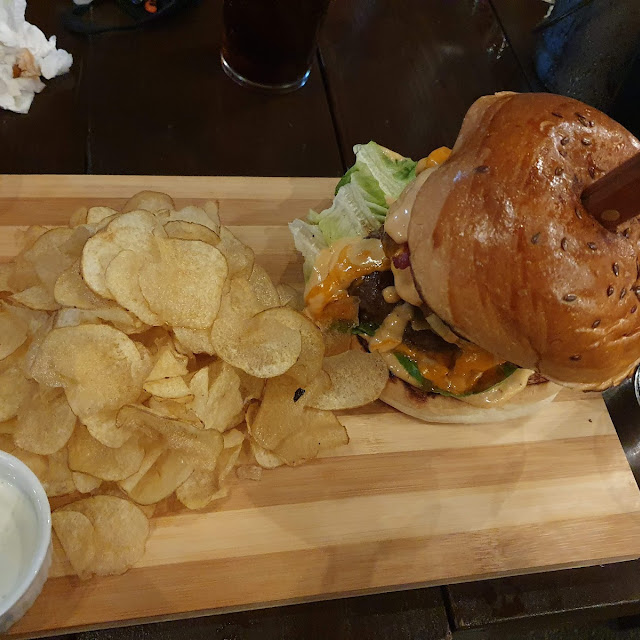 Super Cheese Burger